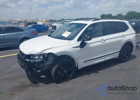 2024 Volkswagen Tiguan 2.0T Se R-Line Black from USA, damaged, VIN 3VVCB7AX5RM172323